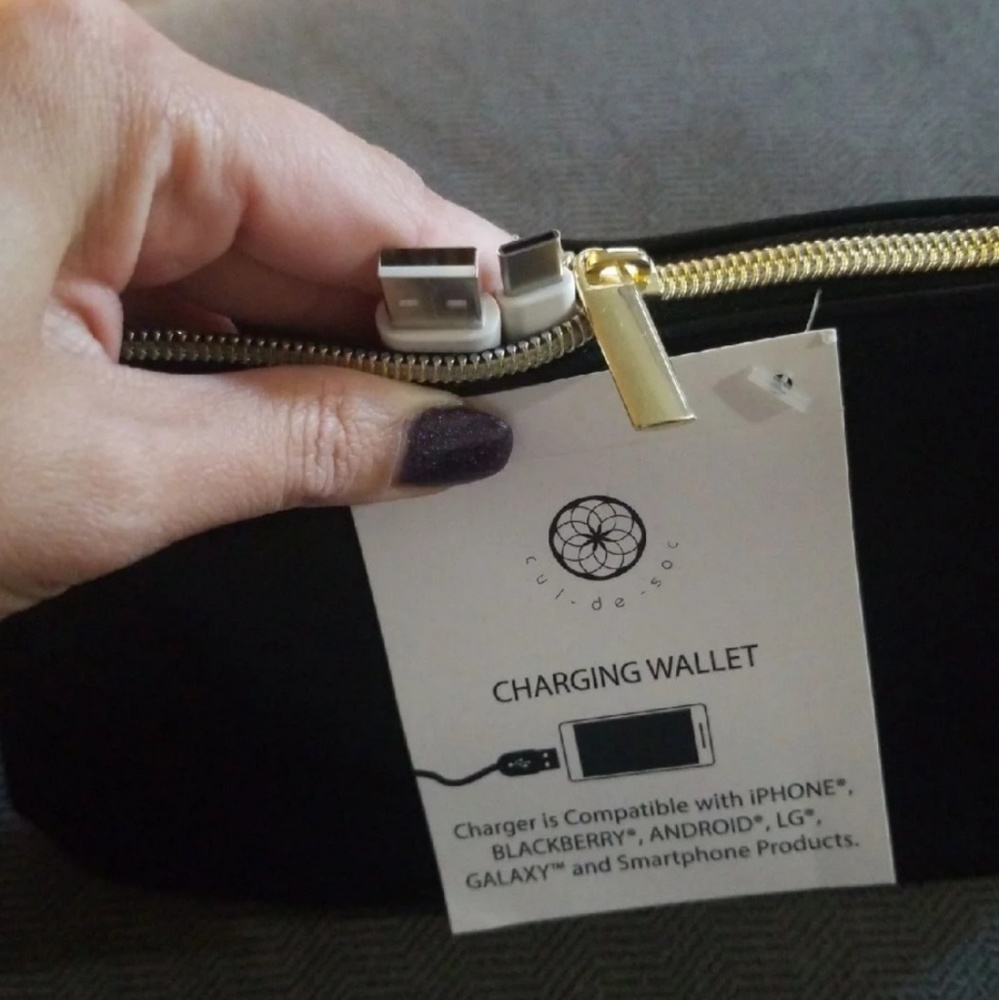Charging Wallet w/ Wristlet and Makeup Bag